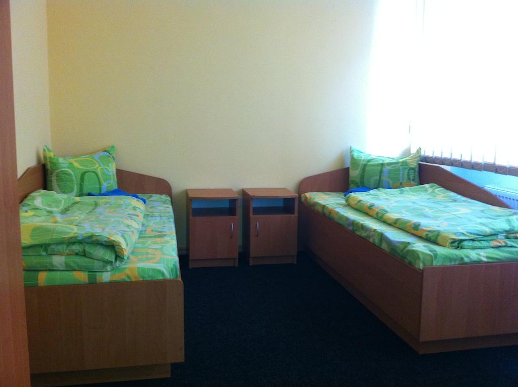 Molodizhniy Hostel Lviv Kültér fotó